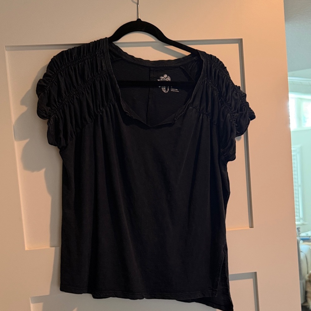 Pilcro Navy Ruched Sleeve Tee